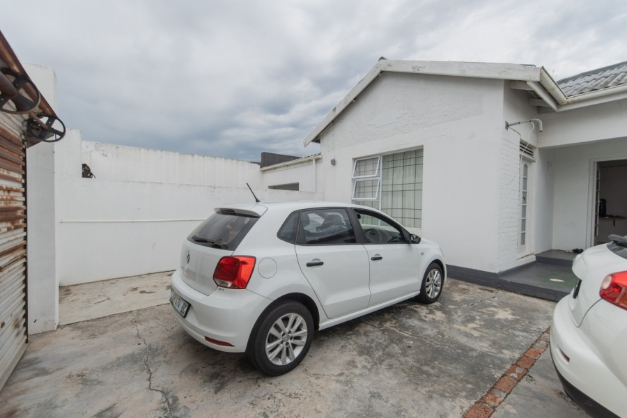 6 Bedroom Property for Sale in Newton Park Eastern Cape